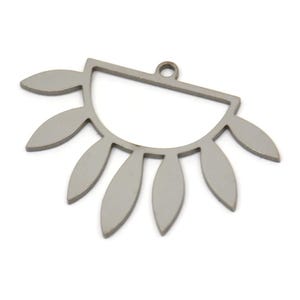 Steel Flower Charm, Stainless Steel Flower Charms With 1 Loop, Earring Charm, Findings (22x30x0.80mm) SMP2536