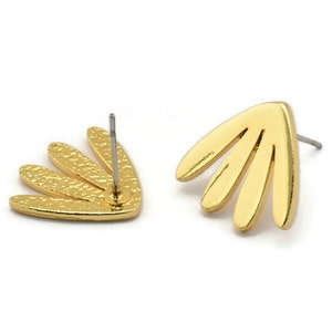 Earring Studs, 2 Gold Plated Brass - Gold Earring Findings - Gold Earrings - Earrings (15x16x1.5mm) N1638 H0887