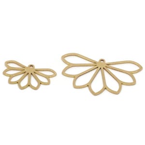 Brass Flower Charm, Raw Brass Flower Charms With 1 Loop, Charm Pendants, Earring Findings (15/22x0.80mm) SMP2863