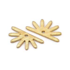 Gold Sun Charm, 10 Textured Gold Plated Brass Sun Charms With 1 Hole (8x15x0.80mm) M02409
