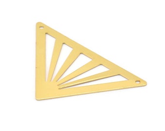 Gold Triangle, 5 Gold Lacquer Plated Brass Triangle Pendants With 2 Holes (45x35x35mm) A0010 Q0108