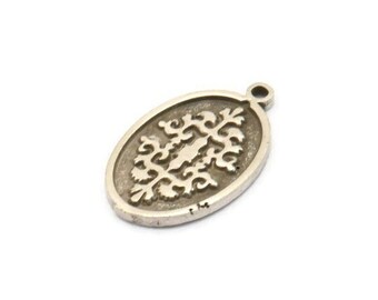 Silver Oval Charm, 4 Antique Silver Plated Brass Oval Charms With 1 Loop, Motif Findings, Ethnic Motif Findings (22x13x1.4mm) N2310