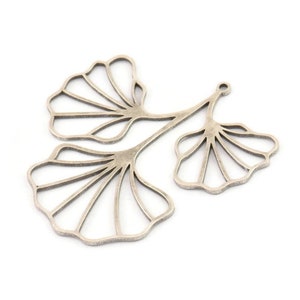 Silver Leaf Charm, 2 Antique Silver Plated Brass Ginkgo Leaf Charms With 1 Loop, Charm Pendants (43x41x0.80mm) SMP0266 A2606