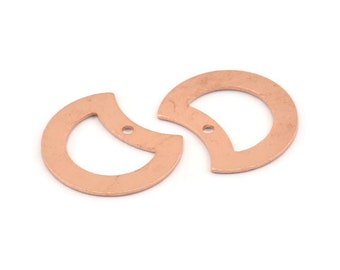 Copper Moon Charm, 12 Raw Copper Crescent Moon Charms With 1 Hole (20x15x0.70mm) M619