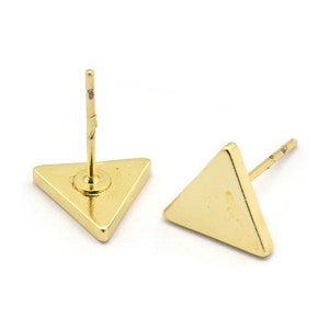 Gold Triangle Earring, 6 Gold Plated Brass Triangle Stud Earrings (9x1.5mm) D0129 A1137