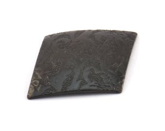 Cambered Textured Rhombus, 4 Oxidized Brass Black Flower Textured Diamond Findings  (28x22mm) D0101--C022 S338