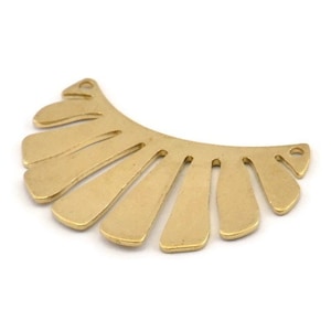 Brass Fringed Pendant, 10 Raw Brass Fringed Charms With 2 Holes, Findings (30x17x0.80mm) D1384