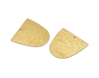 D Shaped Charm, 24 Raw Brass Textured D Shaped Connectors With 1 Hole, Earrings, Findings (20x20x0.50mm) D0698