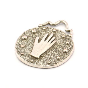 Silver Hand Pendant, 2 Antique Silver Plated Brass Round Hand Charm Pendants, Earrings, Findings (28x23mm) N0877 H0890