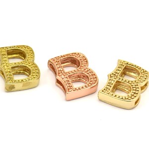 Pingentes de 3 letras, 3 alfabetos de letras de latão, opções de acabamento em ouro rosa e ouro, letras maiúsculas, pingente inicial de letra para colares personalizados