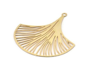 Charme de feuille d’or, 4 charmes plaqués or de boucle d’oreille de feuille de ginkgo de laiton avec 1 boucle, pendentifs, résultats (35x33mm) E467