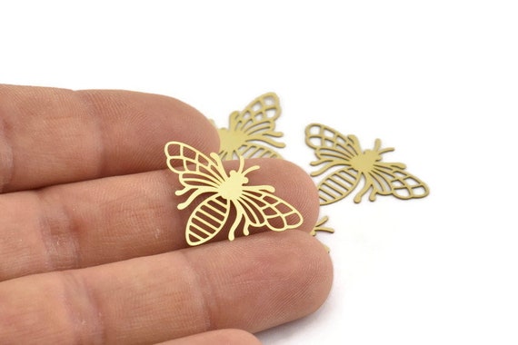 Brass Bee Charm, 20 Raw Brass Bee Charms, Findings (19x26x0