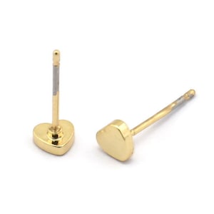 Gold Heart Earring, 10 Gold Plated Brass Heart Stud Earrings (5mm) D1453