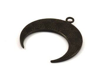 Black Moon Charm, 1 Oxidized Brass Textured Horn Charms, Pendant, Jewelry Finding (36x10.80x3.40mm) N0236 S259