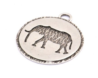 Silver Elephant Charm, 2 Antique Silver Plated Brass Elephant Textured Round Tags Charms With 1 Loop, Blanks (33x29x1.5mm) E228