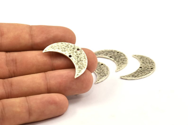 1 Antique Silver Plated Brass Hammered Moons with 2 Holes N388 H038 Antique Silver Hammered Crescent Charm 30x11x1.2mm