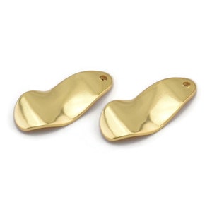Gold Wavy Charm, 4 Gold Plated Brass Wavy Charms With 1 Hole (21x10x0.80mm) D0582 H0747