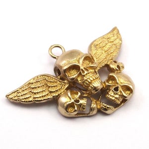 Brass Skull Pendant, 2 Raw Brass Skull Pendants (39x27mm) N0192