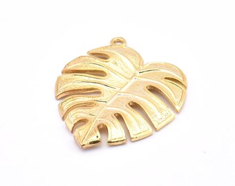 Gold Leaf Charm,  Gold Plated Brass Monstera Leaf Pendant Charms Findings (38x29x2.5mm) N0746