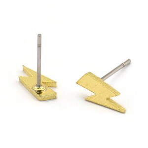 Brass Earring, 12 Raw Brass Lightning Bolt Stud Earrings (9x5x1mm) A3937