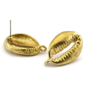 Brass Shell Earring, 2 Raw Brass Cowrie Shell Stud Earrings With 1 Loop, Findings (25x17mm) N0911