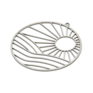 Steel Round Charm, Stainless Steel Rising Sun Patterned Round Shaped Charms With 1 Loop, Charm Pendants (41x38.5x0.80mm) SMP2052