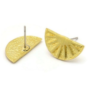 Brass Earring Posts, 4 Raw Brass Semi Circle Sun Shaped Earrings Stud, Half Moon Studs, Sun Studs (9x17x1.5mm) N1911