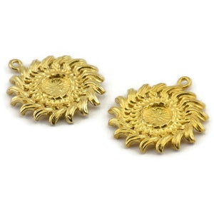 Brass Sunflower Charm, Raw Brass Flower Charm Earrings With 1 Loop, Pendants, Earrings (25mm) N0808