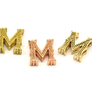 Pingentes de 3 letras, 3 alfabetos de letras de latão, opções de acabamento em ouro rosa e ouro, letras maiúsculas, pingente inicial de letra para colares personalizados