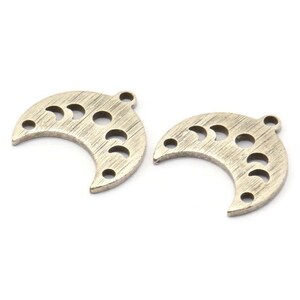 Silver Moon Charm, 10 Textured Antique Silver Plated Brass Crescent Moon Phases Charms With 1 Loop And 2 Holes (15x9x1mm) M01849