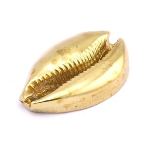 Brass Shell Finding, 1 Raw Brass Cowrie Shell Findings, Pendants, Charms, Earrings, Beads 38-41MM E596