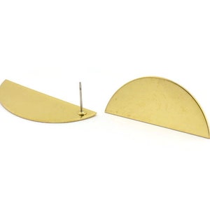 Brass Moon Earring, 4 Raw Brass Half Moon Shaped Stud Earrings, Semi Circle Earrings (37x15x0.80mm) D0525 A4599