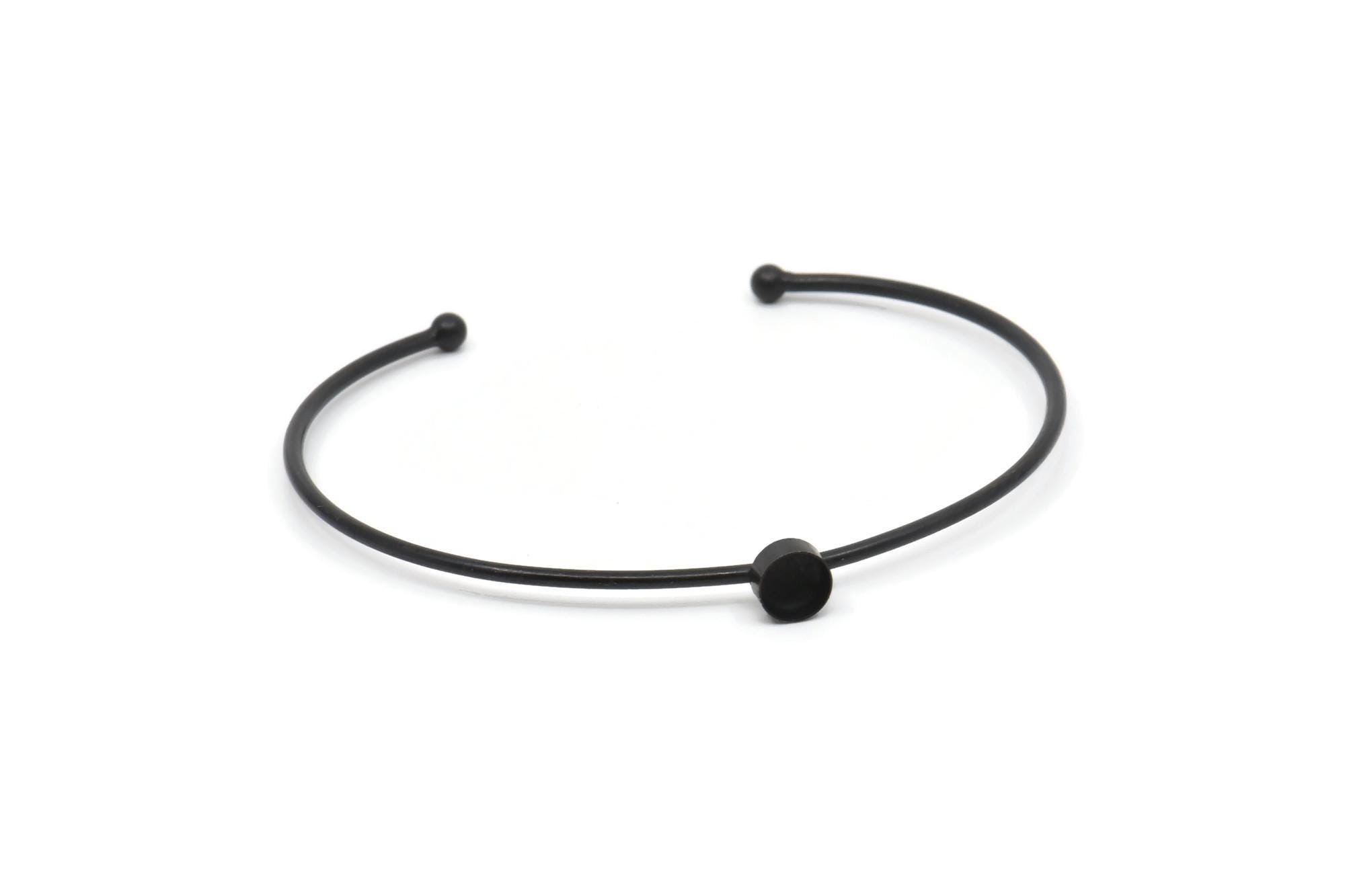 Black Round Cuff, 2 Oxidized Black Brass Bracelet Stone Setting