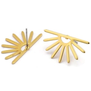 Gold Sun Earring, 6 Gold Plated Brass Sun Stud Earrings (25x13x0.70mm) M01397 A2410