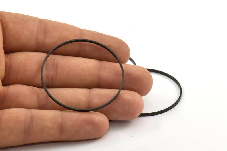 6 Oxidized Brass Black Circle Connectors 45x0.75x1.8mm Bs 1072 S253 Black Circle Connectors