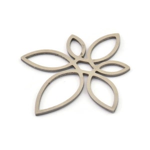 Steel Flower Charm, Stainless Steel Flower Charms, Charm Pendants, Findings (31.5x29x0.80mm) SMP1267 A3822