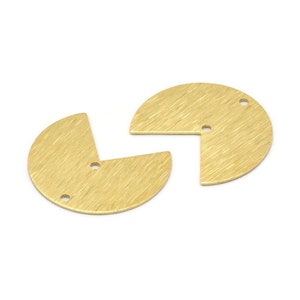 Charm geométrico de latón, 24 charms de rebanada de pizza de latón crudo texturizado con 2 agujeros, colgantes, conectores (20 x 17 x 0,50 mm) D1090