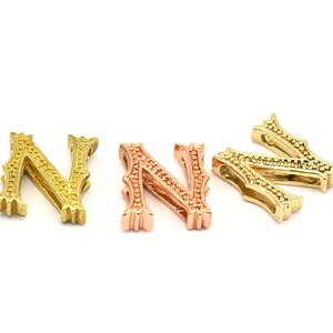 Pingentes de 3 letras, 3 alfabetos de letras de latão, opções de acabamento em ouro rosa e ouro, letras maiúsculas, pingente inicial de letra para colares personalizados