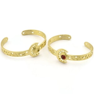 Brass Moon Cuff, Raw Brass Moon And Triangle Cuff Stone Setting With 1 Pad -  Pad Size 6mm N1658
