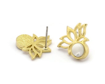 Brass Flower Earring, 4 Raw Brass Lotus Flower Stud Earrings With 1 Round Shaped Stone - Pad Size 6mm N2085