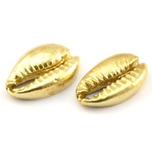 Brass Shell Finding, 6 Raw Brass Cowrie Shell Findings, Pendants, Charms, Earrings, Beads (10-16mm) E200