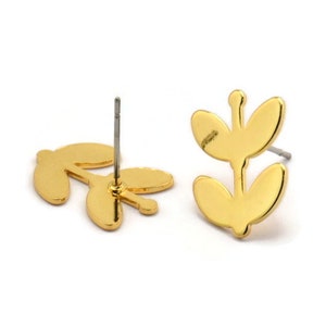 Gold Leaf Earring, 4 Gold Plated Brass Leaf Stud Earrings (16.5x12x0.80mm) Brs A0501 A1670