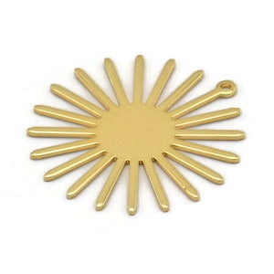 Gold Sun Charm, 4 Gold Plated Brass Sun Charms With 1 Loop (31x30x0.80mm) M02205