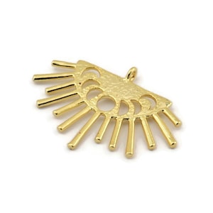Moon Phases Charm, 2 Hammered Gold Plated Brass  Moon Charms With 1 Loop (38x26x1.2mm) N1477