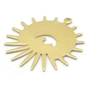Brass Sun Charm, 8 Raw Brass Sun And Eye Charms With 1 Loop, Findings (29x28x0.80mm) M02017