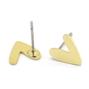 Brass Heart Earring, 12 Raw Brass Heart Shaped Stud Earrings (9x8x0.60mm) A2944