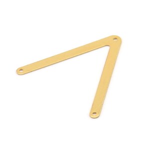 Gold V Connector, 4 Gold Plated Brass Geometric Charms (30x33x0.45mm) Y224