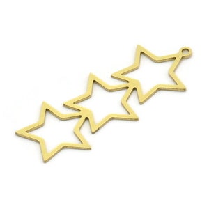 Brass Star Charm, 8 Raw Brass Star Charms With 1 Loop, Charm Pendants (40x16x0.60mm) SMP0656