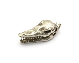 Silver Crocodile Skull, 1 Antique Silver Plated Brass Crocodile Skull With 1 Loop, Findings, Charms (27x9mm) BS 1878