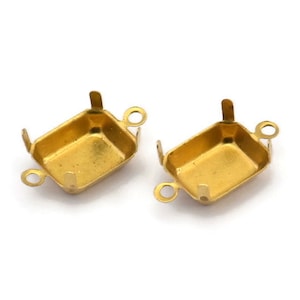 Rectangle Prong Setting, 25 Raw Brass Rectangles with 2 Loops, Prong Settings with 4 Claws  (10x12mm) S533
